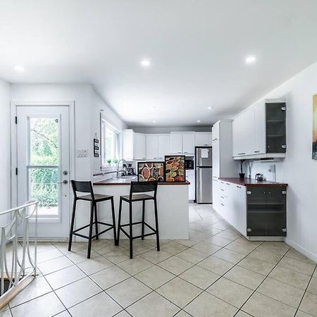 Spacious 4Br House Close To Dt Brossard Exterior foto