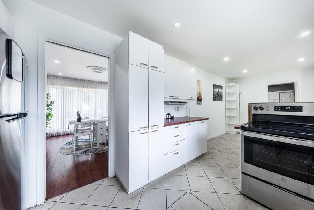 Spacious 4Br House Close To Dt Brossard Exterior foto