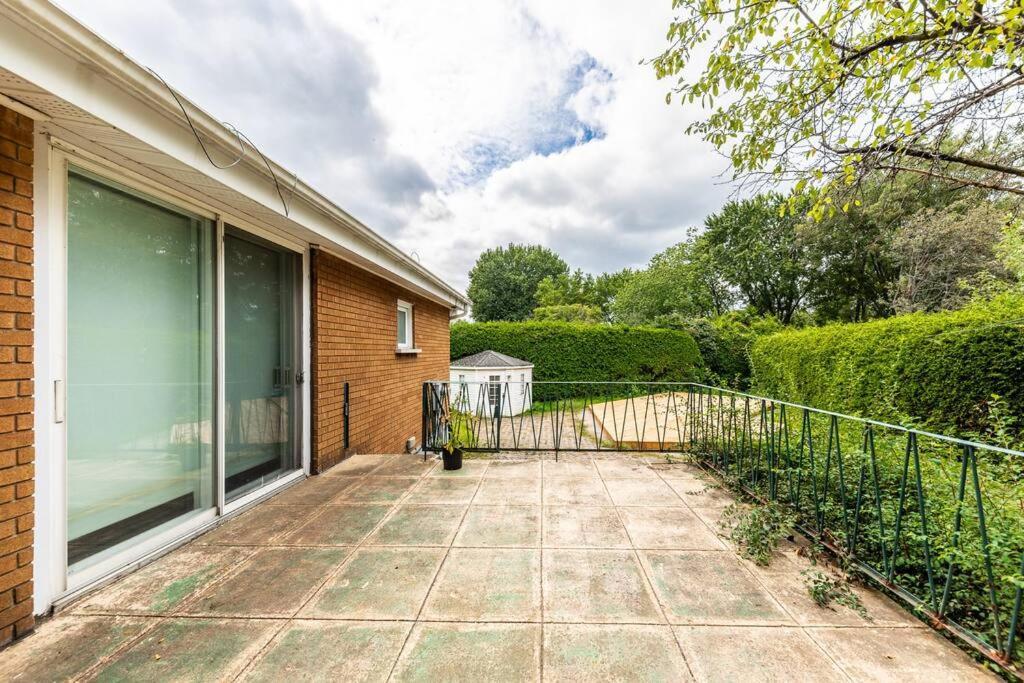 Spacious 4Br House Close To Dt Brossard Exterior foto